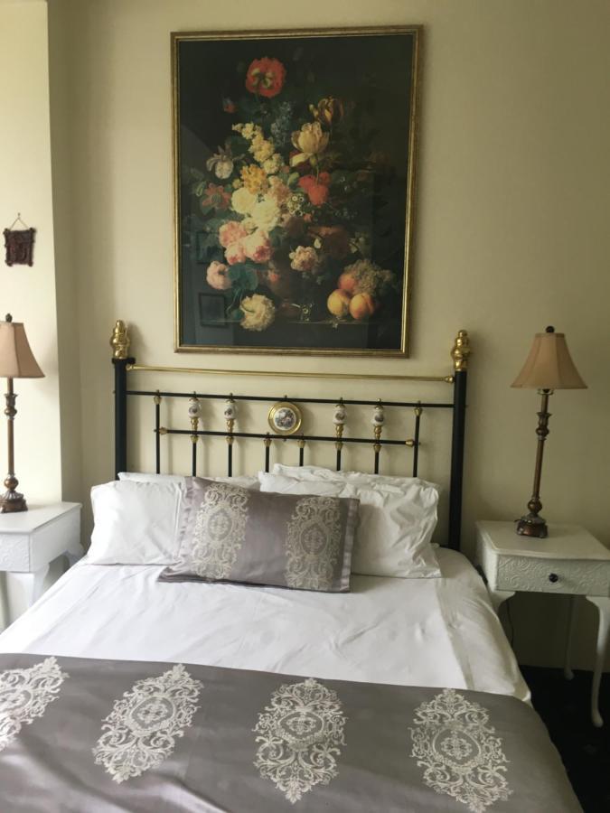 Toorak Manor Hotel Melbourne Buitenkant foto