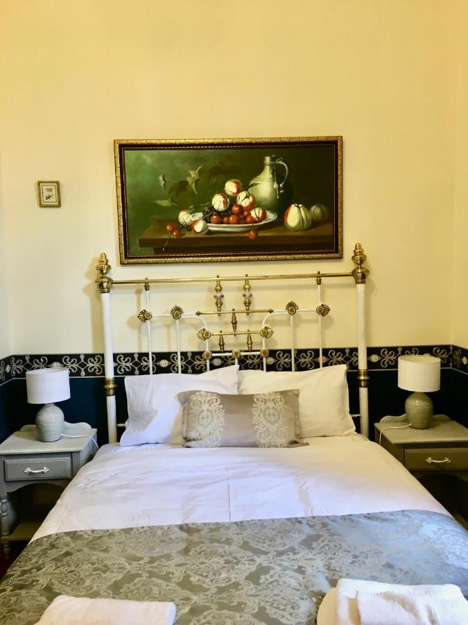 Toorak Manor Hotel Melbourne Buitenkant foto